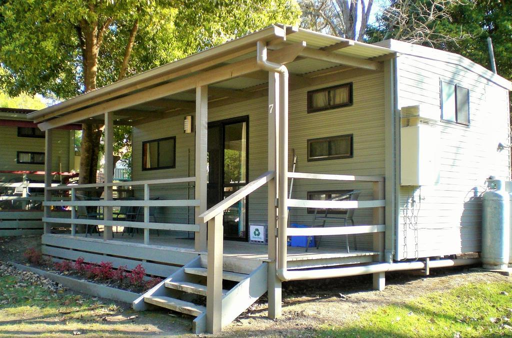 Mallacoota'S Shady Gully Caravan Park Ngoại thất bức ảnh