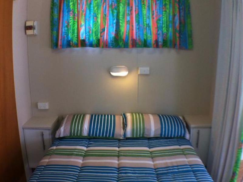 Mallacoota'S Shady Gully Caravan Park Ngoại thất bức ảnh