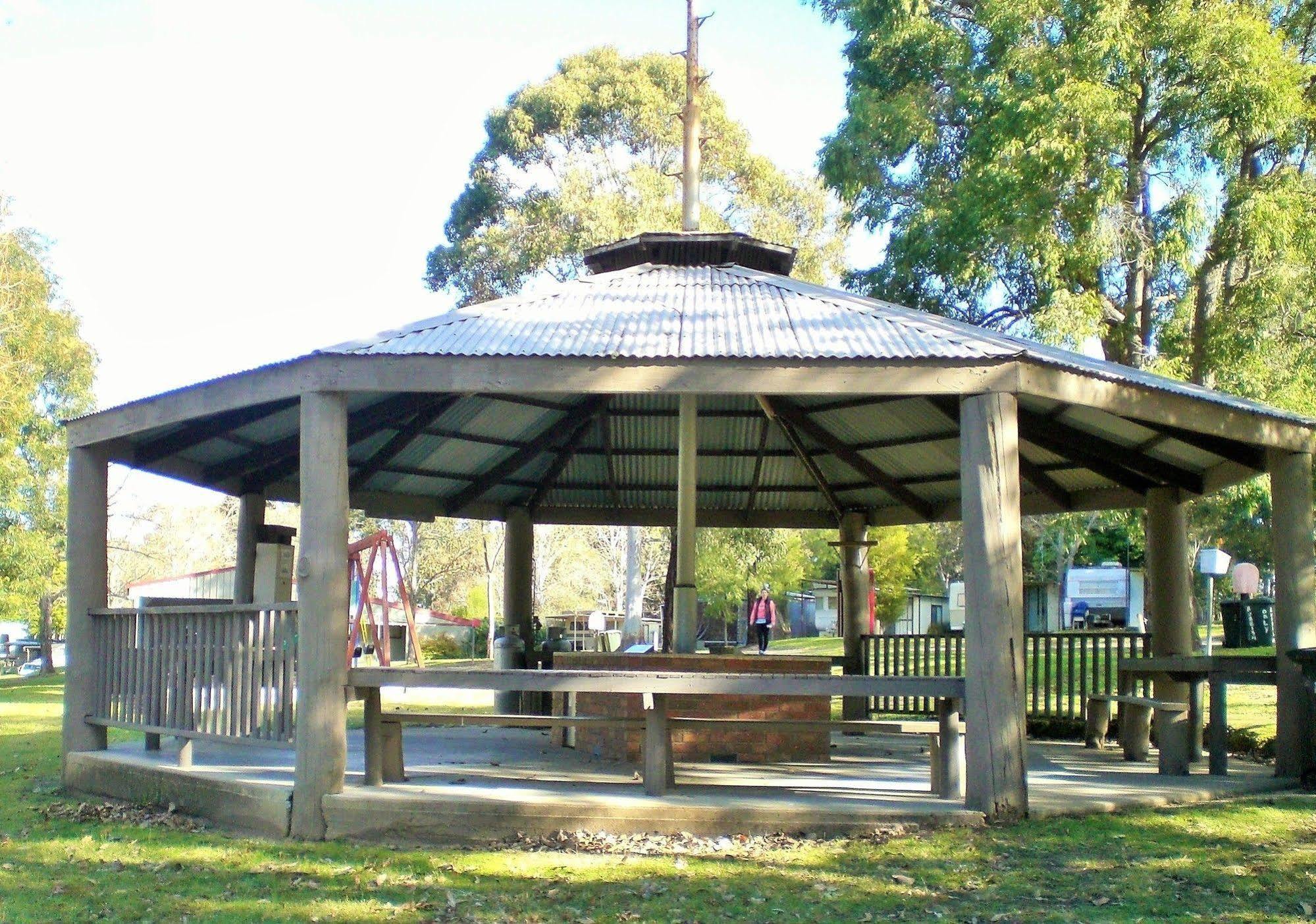 Mallacoota'S Shady Gully Caravan Park Ngoại thất bức ảnh